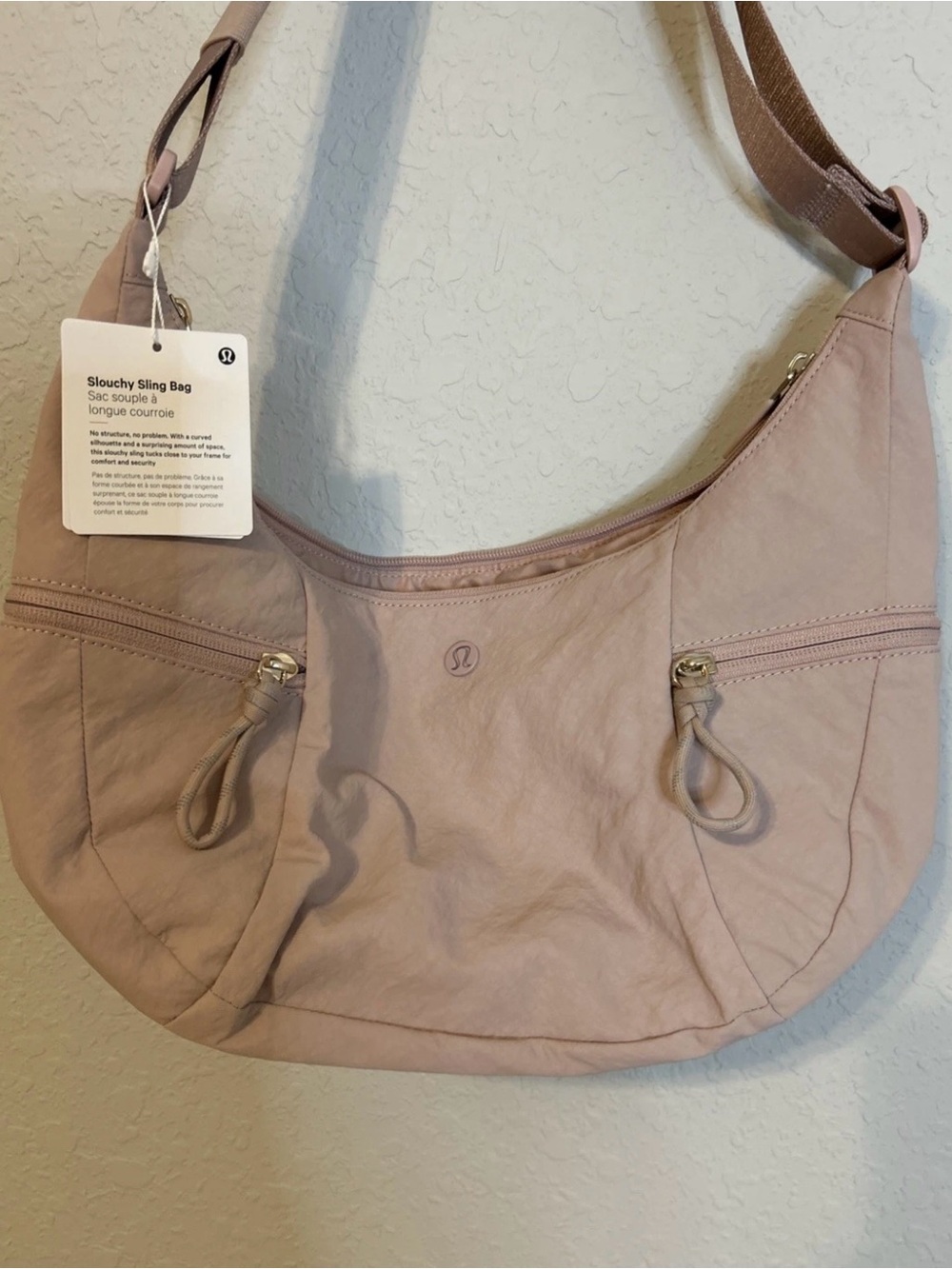 Lululemon Slouchy Sling Bag 6L Mink Berry Pink Crossbody Shoulder Bag NWT - Picture 2 of 5